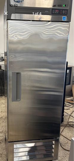 Commercial Cooler