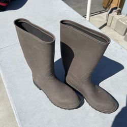 All Purpose Rubber Boots Size 8 Warn Once 