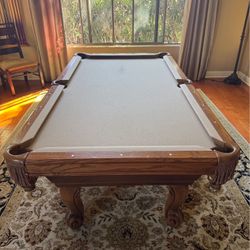 Connelly 7’ Pool Table (Balls and Cues included)