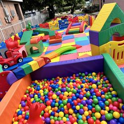 Soft Play Entertainment ❤️💛💙🥳