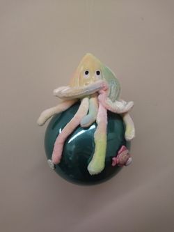 Jelly fish ornament