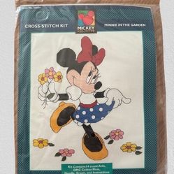 NWT Just CrossStitch® Disney Mickey Unlimited Cross Stitch Kit Minnie in the Garden 10" x 8 1/4"