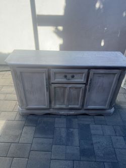China cabinet