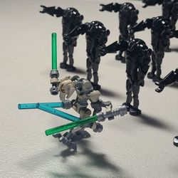 Lego Type General Grievous And 20 Battle Droid Minifigure Lot