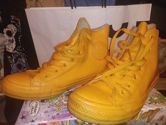 Converse chuck Taylor all yellow water resistance