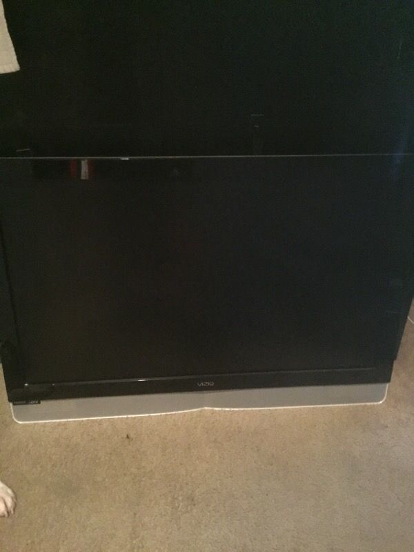42" TV