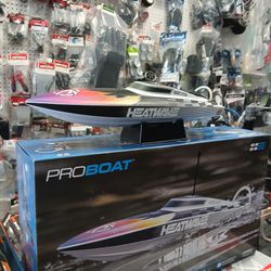 Pro Boat Heatwave RC Racing Boat brand new ready to run including battery and a charger September special deal don't miss out only $200+tax