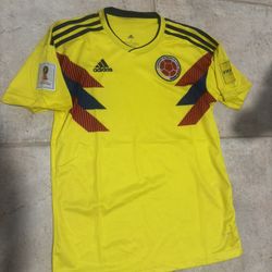 Adidas Colombia Men’s Small 