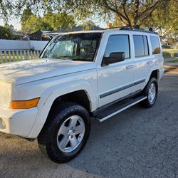 2009 Jeep Commander