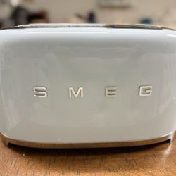 Smeg Toaster
