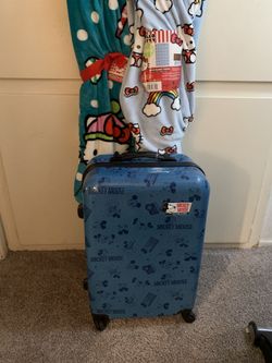 Disney luggage 
