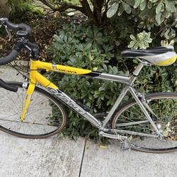 Giant OCR3 Road Bike