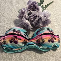 Gorgeous Bikini Top Size Xl Must Go Feel Free To Make An Offer 