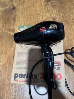 Hairdryer- Parlux 3800 (ionic and ceramic)