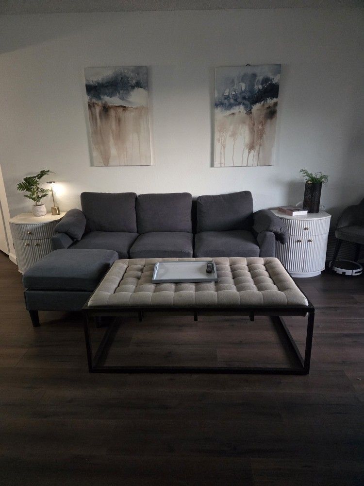 Sofa And Coffee Table 