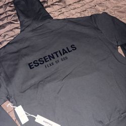 Essential Hoodie 