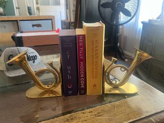 Brass horns book ends
