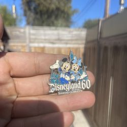 Disneyland Trading Pin