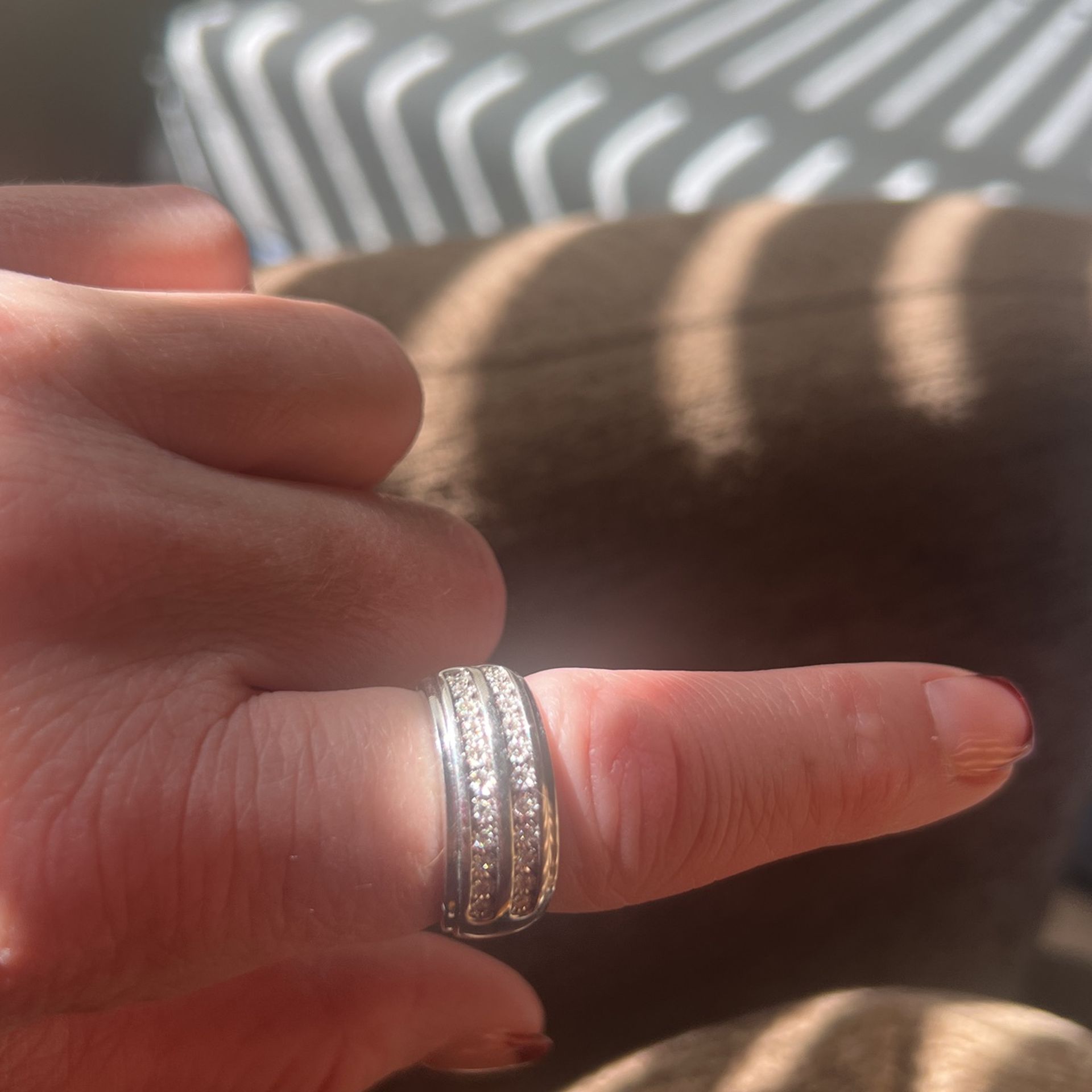 Brand New Men’s Silver Wedding Band