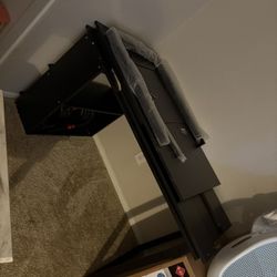 Black Desk Like New