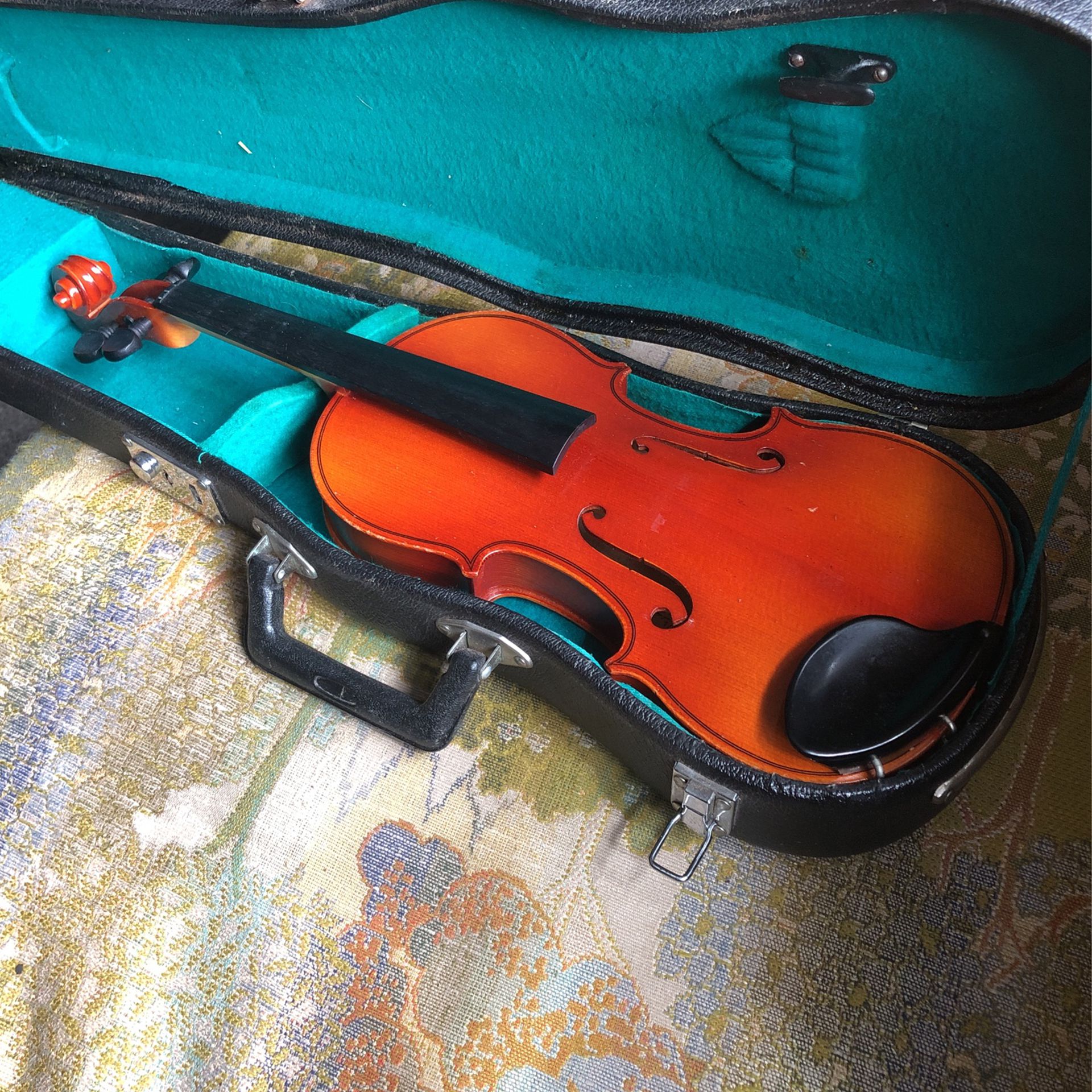 Violin In Case - Masakichi Suzuki