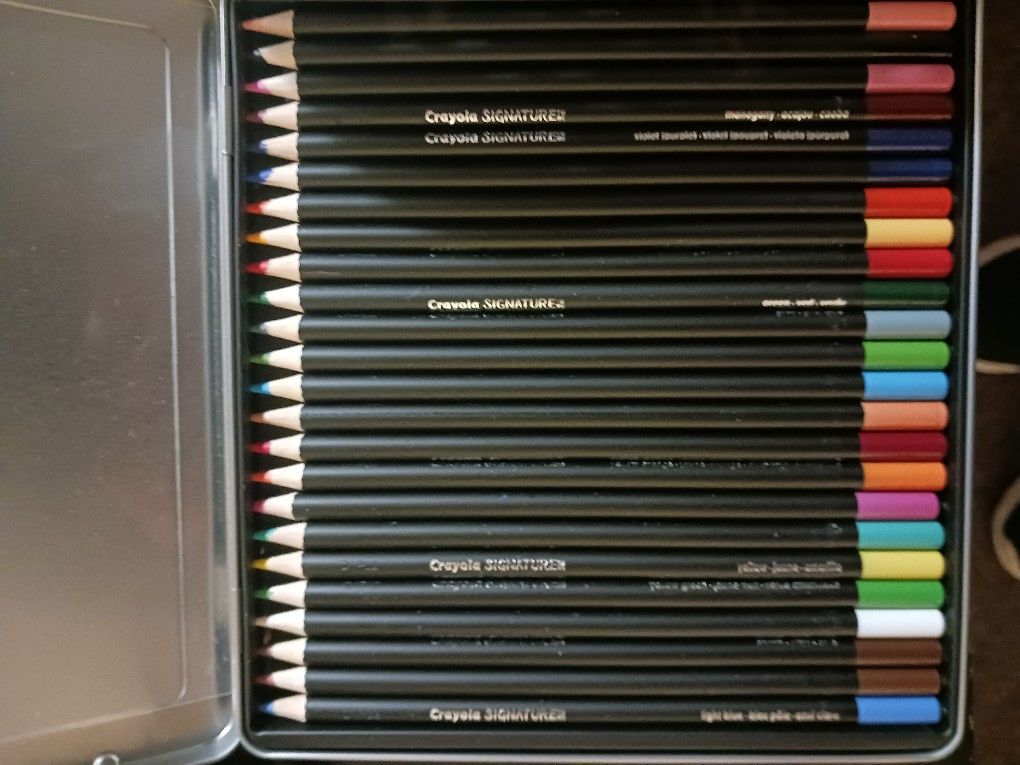 Crayola Signatures Colored Pencils