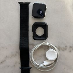 Apple Watch 40mm SE