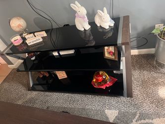 Tv table