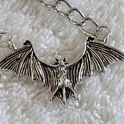 New!! Fashion Jewelry.  Silvertone Bat Necklace 