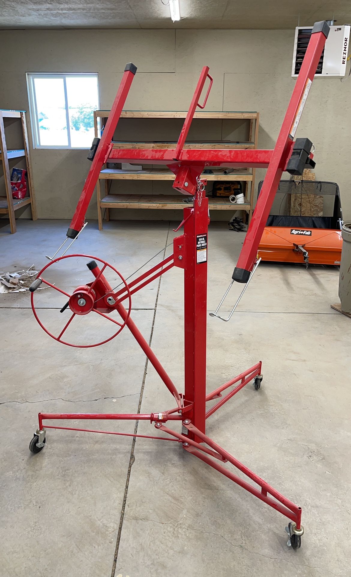 Sheetrock Hoist
