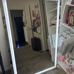 Led Bathroom Mirror