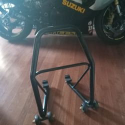 NICE BIKE STAND
