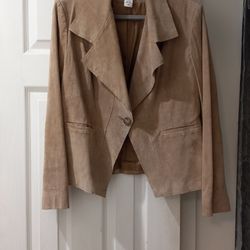100% Suede Leather Jacket Size XL. Brand New.  Beige Color. 