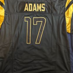 Rams Brand New XL  Davante Adams