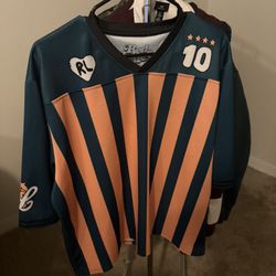 red letters jersey size M 