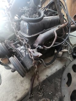5.7 engine and 4x4 transmission