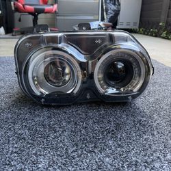 Dodge challenger 2015-2023 headlight