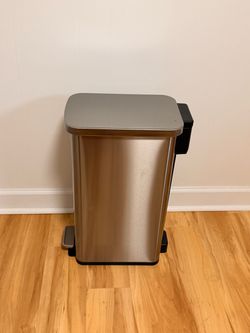Trash can