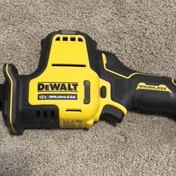 Dewalt Saw 