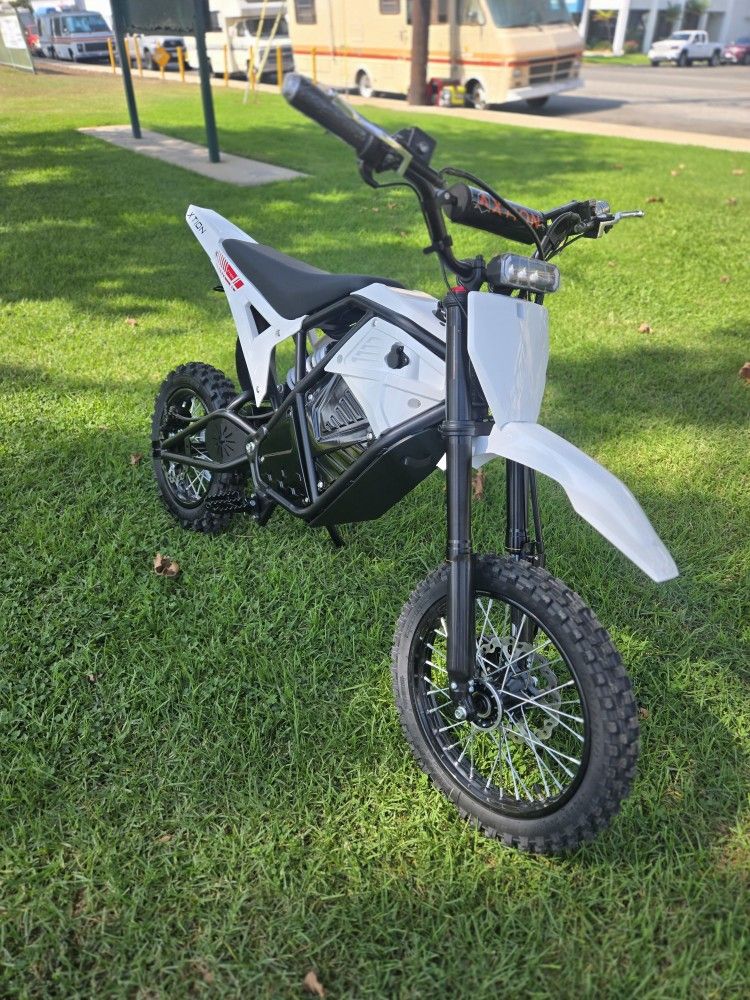 Brand New Xtion Emoto, Emotos, 40Mph Emoto, Electric Motorcycles, Electric Scooters, Electric Bikes, Go Karts, Mini Bikes