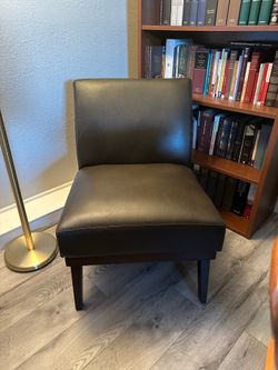 Modern Black Fabric Accent Chair – Chestnut Wood Finish