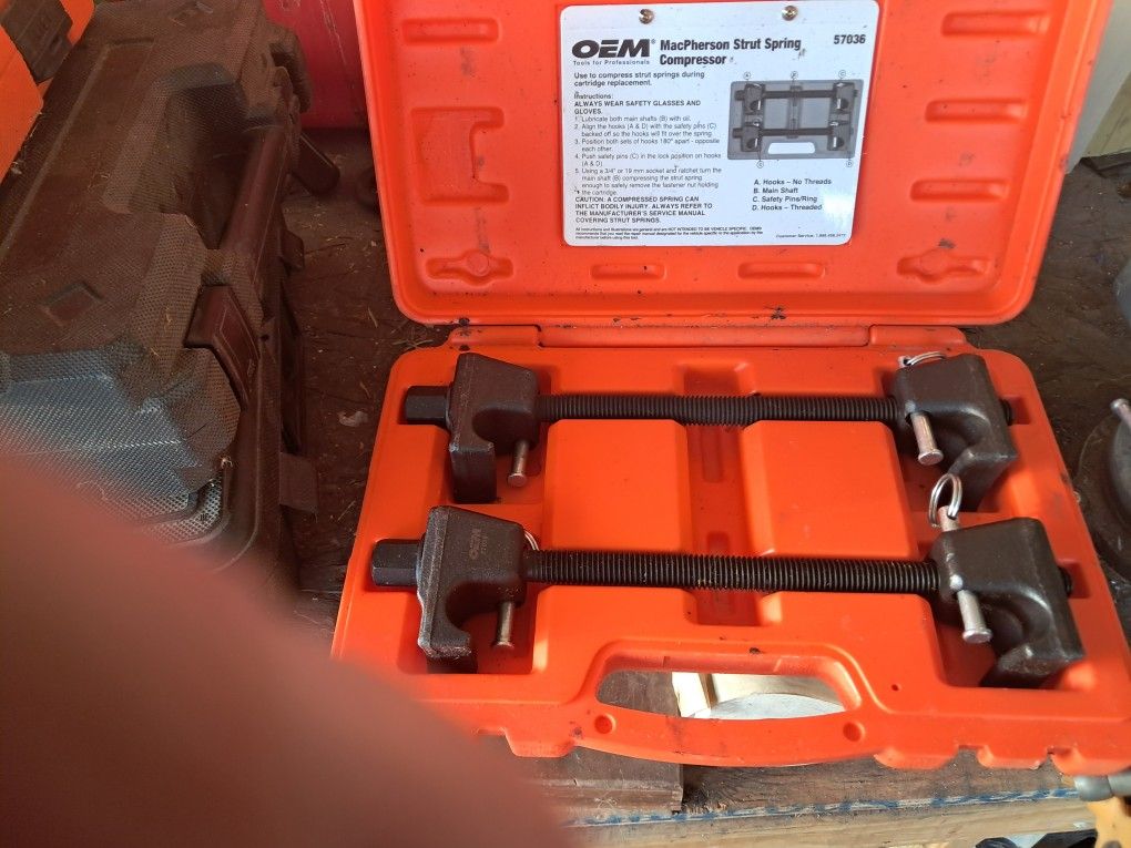 OEM MacPherson Strut Spring Compressor (model 57036)