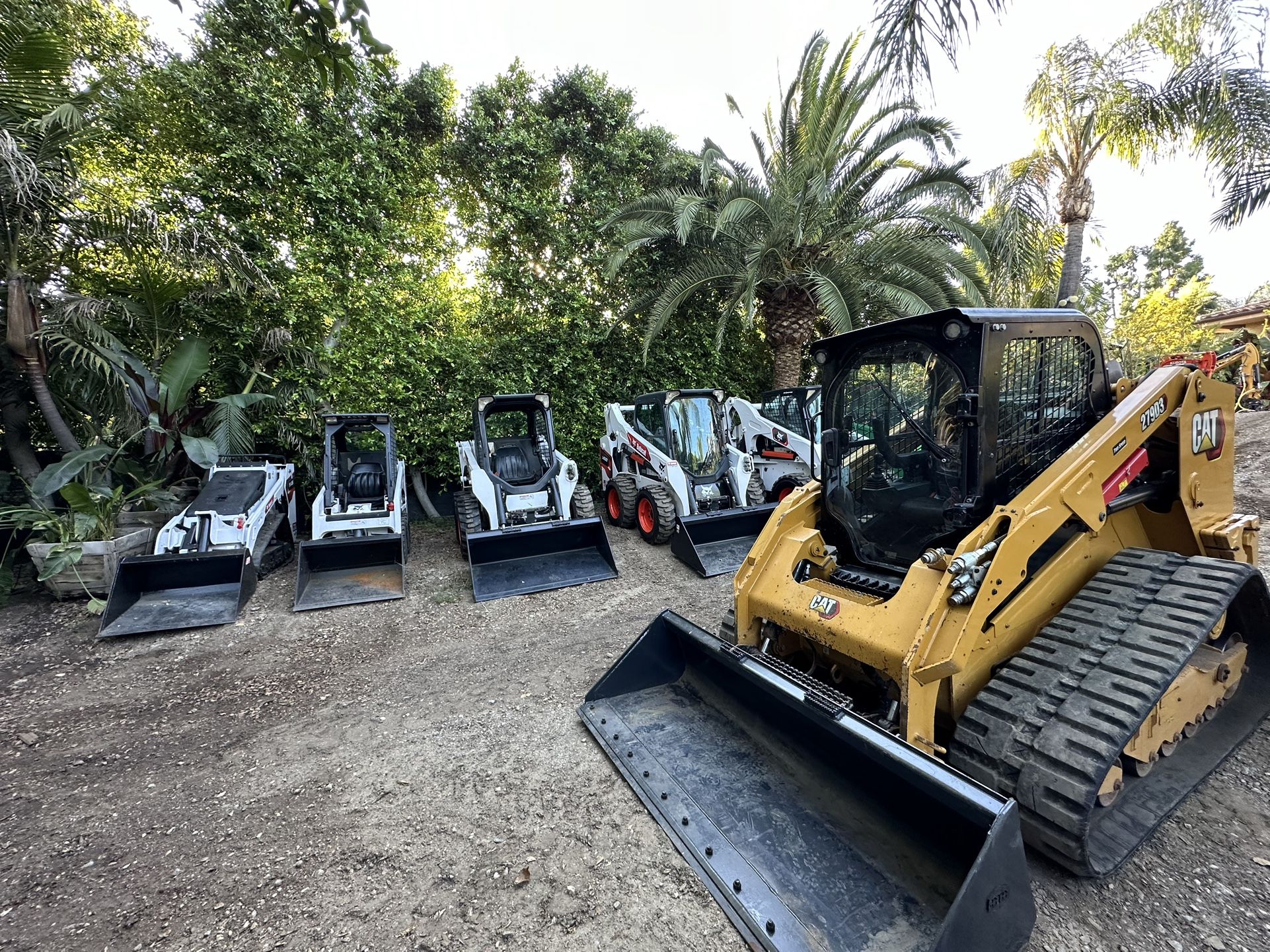 Skid Steer Track And Wheel Loader Machines