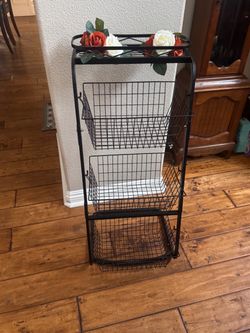 4 tier metal basket.