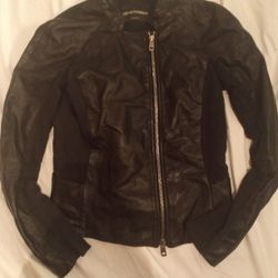 Armani emporio black leather women bikers jacket Italy size 40 selling $80
