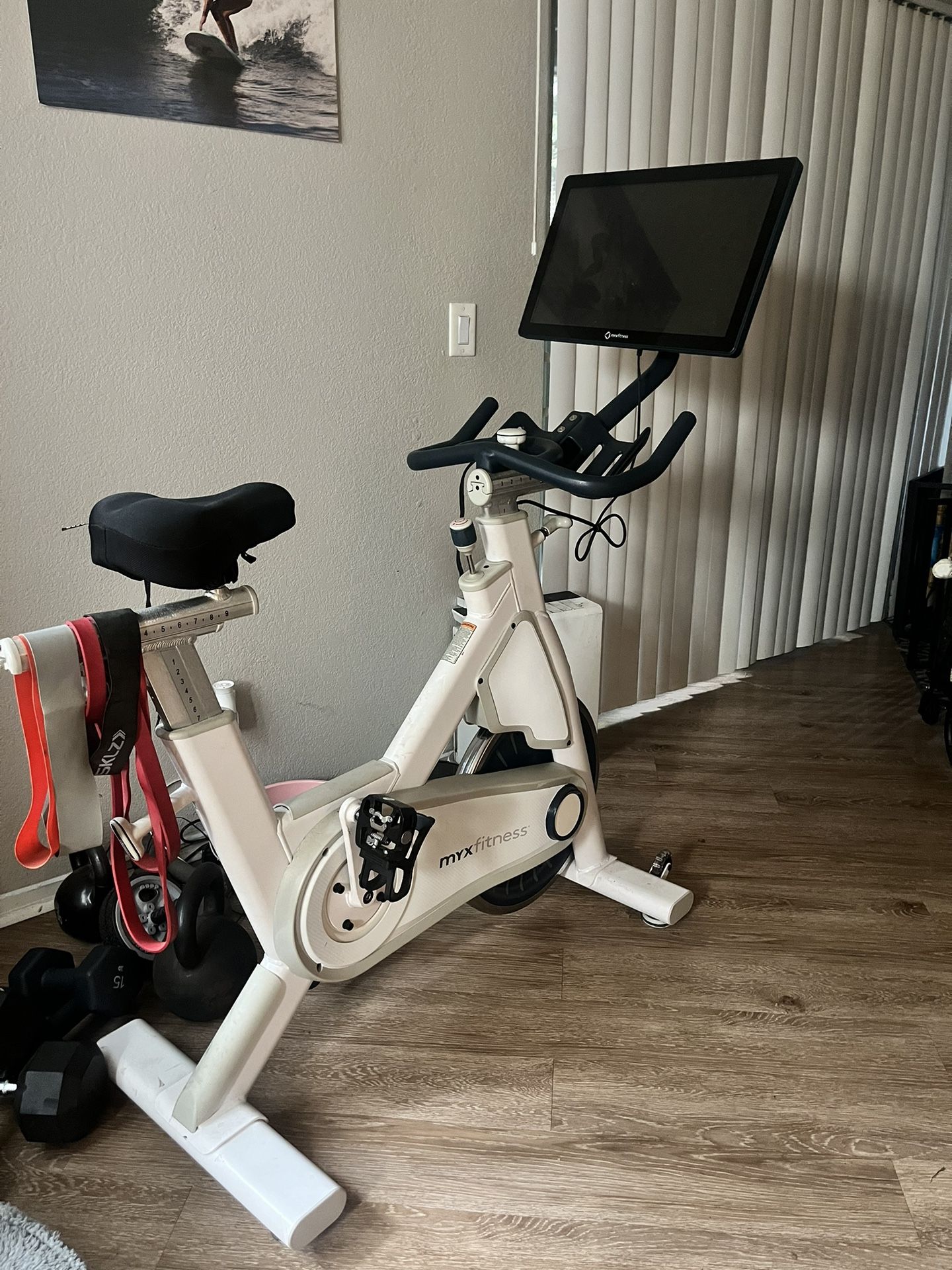 MYXFitness Bike 