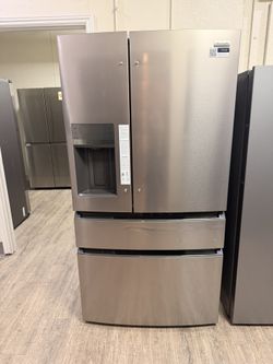 Frigidaire Refrigerator 