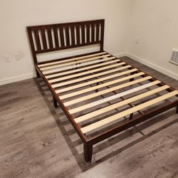 Zinus Queen Bed Frame