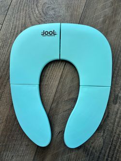 Jool Baby folding travel potty seat