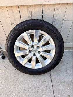 Single (1) Toyota Sienna 18” wheels 235 55 18 Continental tire